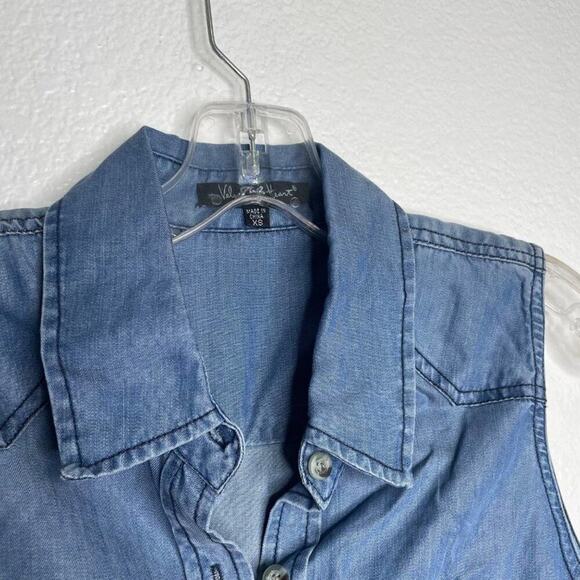 Violet Hearts Womens Top Size XS Blue Sleeveless Button Front Collared Casual - Picture 10 of 13
